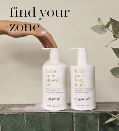 THISWORKS In The Zone Duschgel | Erfrischendes Duschbad mit Eukalyptus & Weihrauch | Reinigt, beruhigt und belebt die Haut | Aromatherapeutische Formel, 300 ml