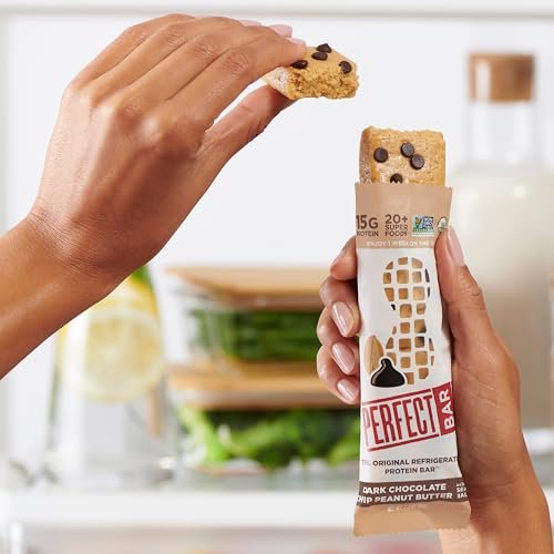 Perfect Bar Proteinriegel – Dunkle Schokolade Erdnussbutter mit Meersalz, glutenfrei, mit Bio-Honig, Keksteig-Textur, gekühlt, 2,3 oz Riegel, 10er Pack