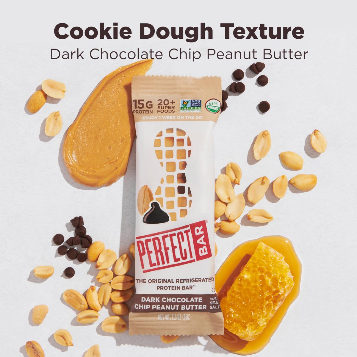 Perfect Bar Proteinriegel – Dunkle Schokolade Erdnussbutter mit Meersalz, glutenfrei, mit Bio-Honig, Keksteig-Textur, gekühlt, 2,3 oz Riegel, 10er Pack