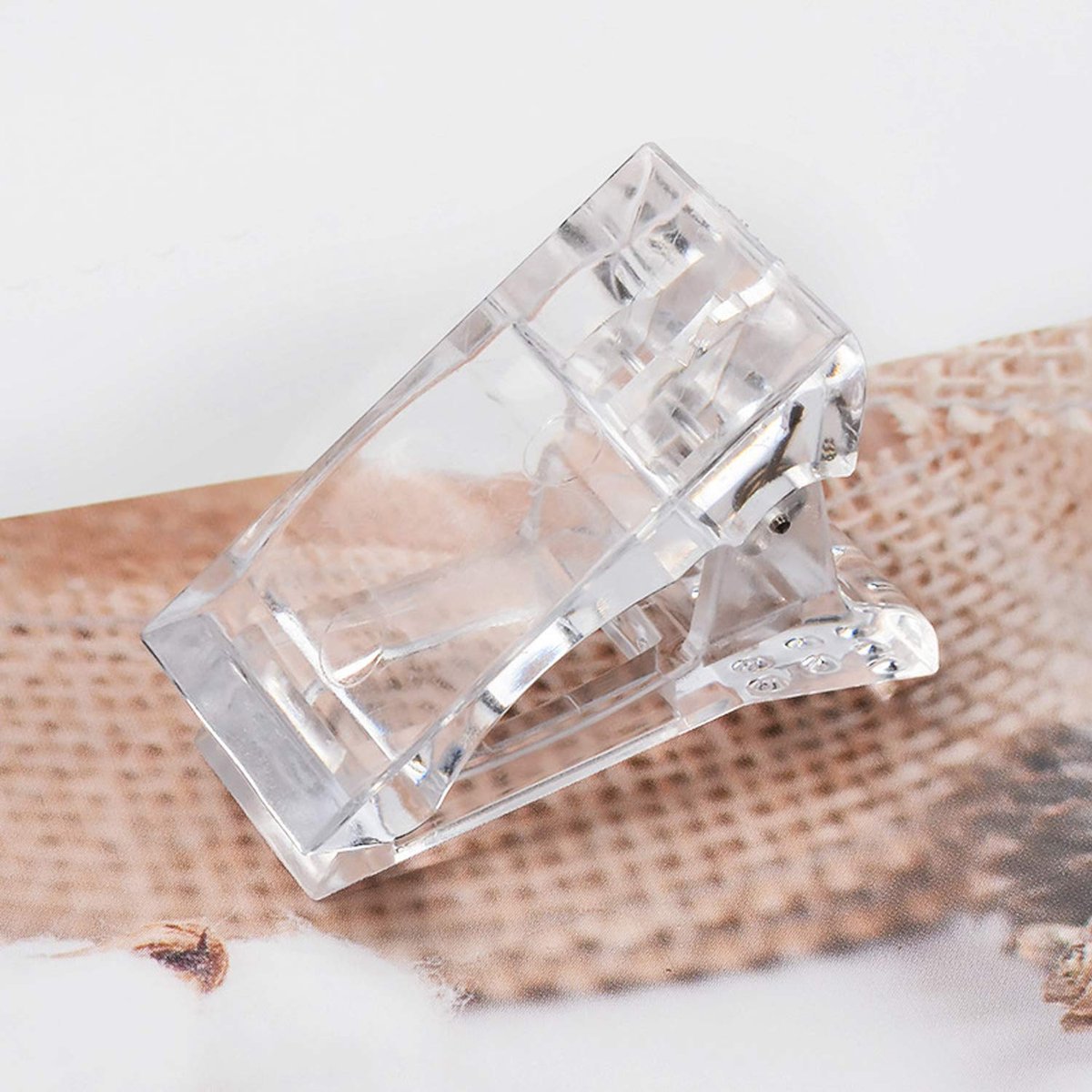 12 Stück Nail Tips Clips zum schnellen Aufbau von Polygelnägeln – Nagelclips für Polygel-Fingernägel, Maniküre-Werkzeug mit 1 Nagelspitzen-Trimmer
