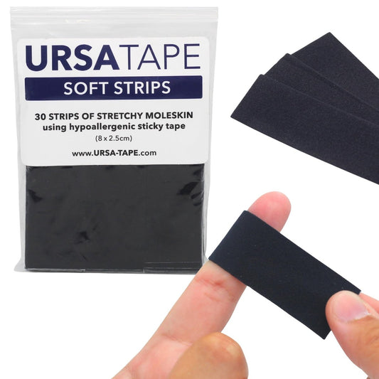 URSA Tape Soft Strips Blasenpflaster - 30er-Pack (Schwarz) | Dehnbares Moleskin-Gewebeband | Hochbelastbare Blasenschutzstreifen | Rückstandsfreie Pflaster für Füße & Körper | Klebepolsterung | 3,14 x 0,98 Zoll