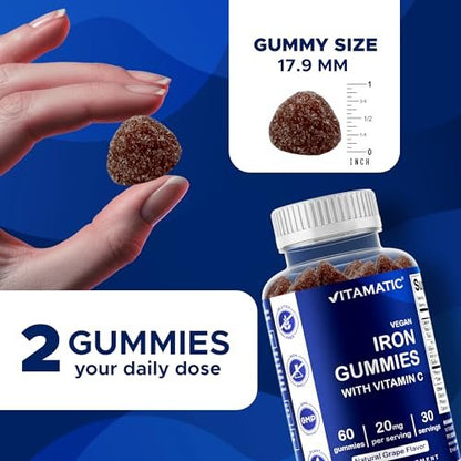 Vitamatic Eisen Gummibärchen 20 mg mit Vitamin C – Veganes Eisenpräparat für Frauen & Männer – 60 Gummibärchen – Unterstützt die Produktion roter Blutkörperchen – Natürlicher Traubengeschmack