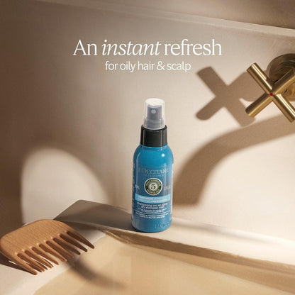 L'OCCITANE Erfrischendes Trockenshampoo-Spray: Aerosolfrei, absorbiert überschüssigen Talg, erfrischt das Haar ohne Schwere oder kreidigen Rückstand
