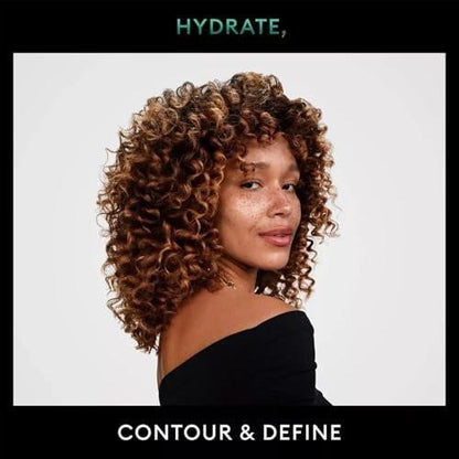 TRESemmé Defining Hair Mousse, Locken-Schaumfestiger, 2er-Pack – Lockenprodukte mit pflegendem Kokos- und Avocadoöl + Keratin-Haarmaske