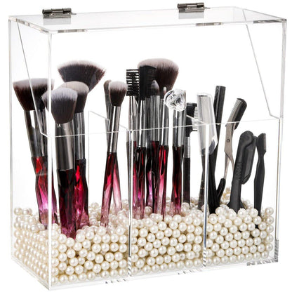 Okllen Makeup Pinselhalter mit Staubschutzdeckel, Weiße Perlen, Acryl Klarer Makeup Pinsel Organizer mit 3 Fächern, Große Kosmetikpinsel Aufbewahrungsbox für Schminktisch, Badezimmer, Schlafzimmer