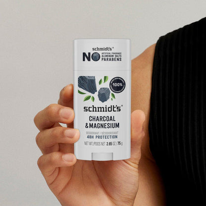 Schmidt's Aluminiumfreies veganes Deodorant Holzkohle & Magnesium mit 24-Stunden-Geruchsschutz, 4er-Pack für Damen und Herren, natürliche Inhaltsstoffe, tierversuchsfrei, 2,65 oz