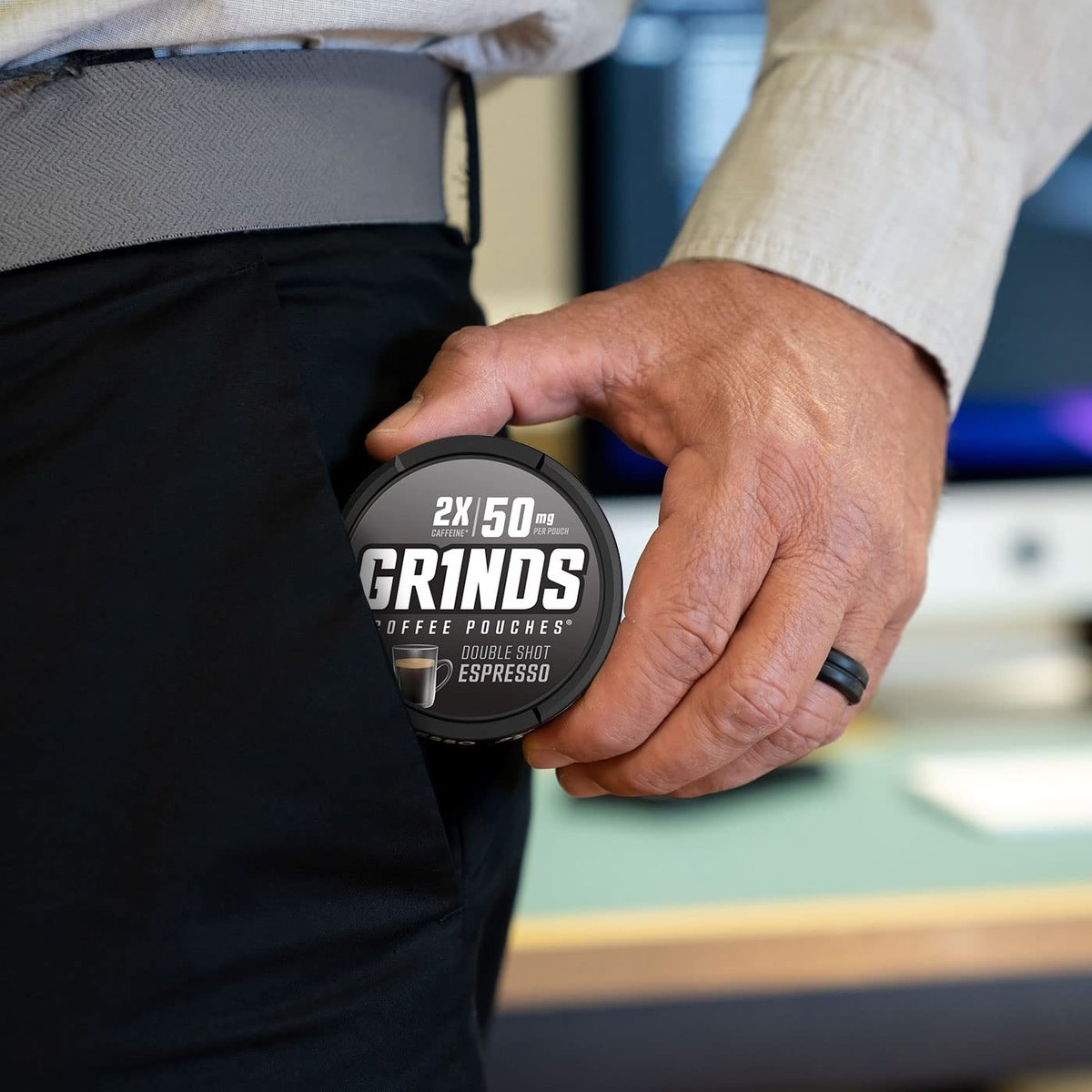 Grinds Coffee Pouches | Koffein-Kick ohne Nikotin | 3 Dosen Double Shot Espresso | 18 Pouches pro Dose | 2x Koffein – 1 Pouch entspricht 1/2 Tasse Kaffee