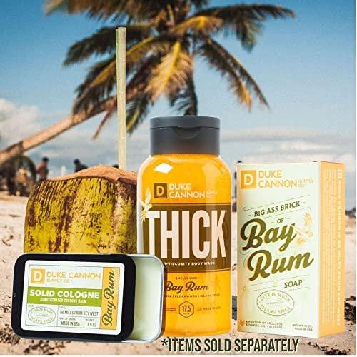 Duke Cannon Supply Co. Solid Cologne für Männer – Bay Rum (Zitrus-Moschus, Zedernholz, Inselgewürz) – Konzentrierter Balsam, Reisefreundliche Dose, 43 g