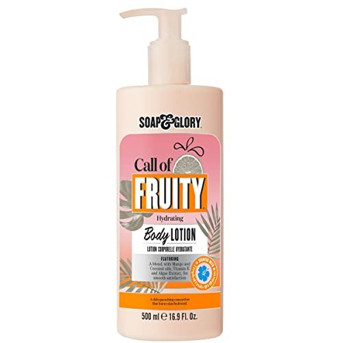 Soap & Glory Call of Fruity Vegane Body Lotion – Feuchtigkeitsspendende Bodylotion mit Vitamin E, Kokosöl und Aloe-Extrakten – Tropische Früchte, saftige Melone und Hibiskus-Kakaobutter für dehydrierte Haut (500 ml)
