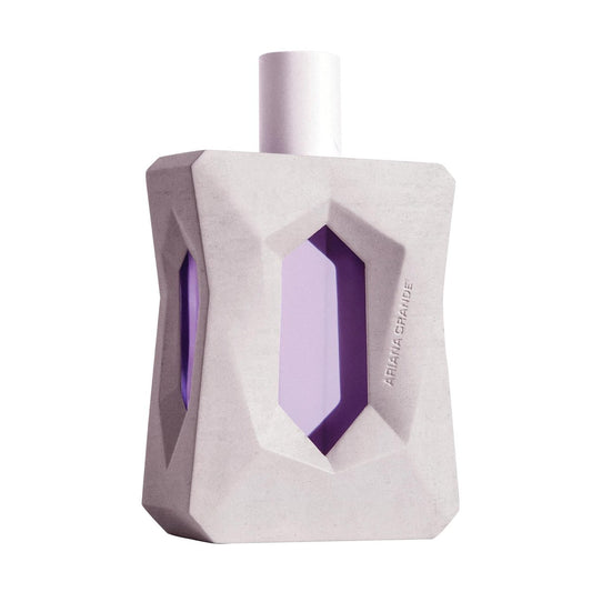 Ariana Grande God is a Woman Eau de Parfum – Fruchtiger Moschusduft für Frauen – Damenparfüm mit Noten von Iriswurzel, Birne, Vanille und Zedernholz – 30 ml