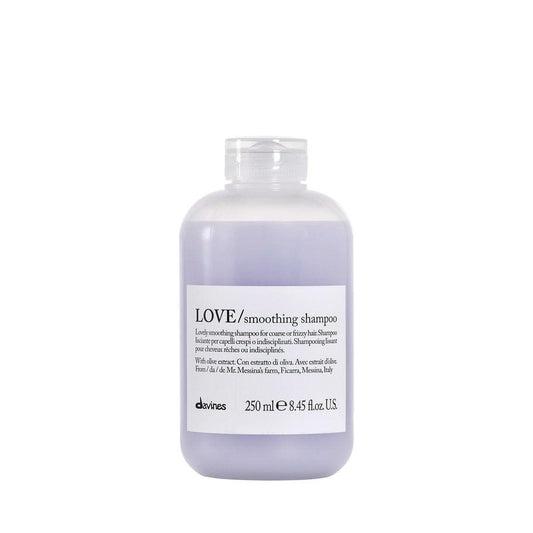 Davines LOVE Glättendes Shampoo – Anti-Frizz, sanfte Reinigung für welliges, widerspenstiges und grobes Haar – für Glanz, Geschmeidigkeit und einen glatten Look mit Olivenextrakt, 250 ml