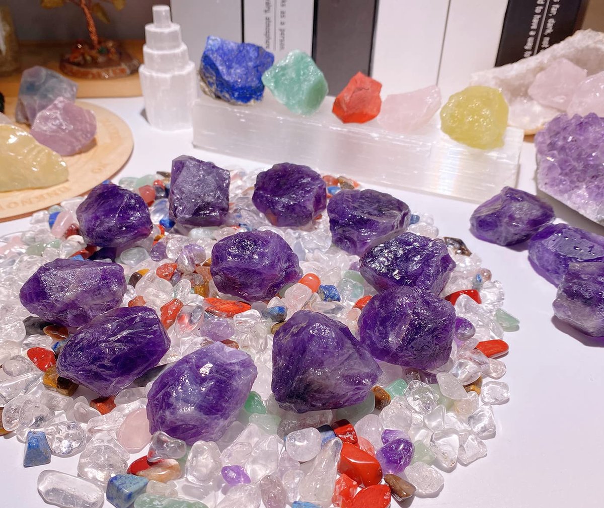 QINJIEJIE Amethyst Rohkristalle, rohe natürliche Heilsteine, große 1" Bulk raue Quarzsteine zum Polieren, Tumbler, Cabbing, Brunnen Dekoration, Wicca Reiki Steine