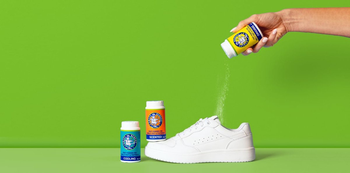 Gran's Remedy Schuhdeo und Fußpuder gegen Schweißfüße – Effektiver Schuhgeruch Entferner in Reisegröße – Absorbiert Schweiß und Feuchtigkeit für Schuhe und Füße – Duftneutral