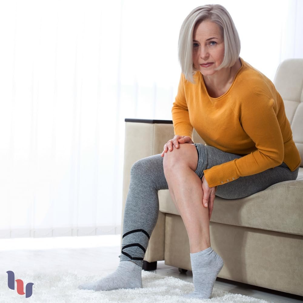Hugh Ugoli Damen Baumwoll-Diabetiker-Knöchelsocken, Weit, Dünn, Lockere Passform und Dehnbar, Nahtlose Zehenpartie & nicht einschnürendes Bündchen, 4 Paar, Schwarz, Schuhgröße: 40-45