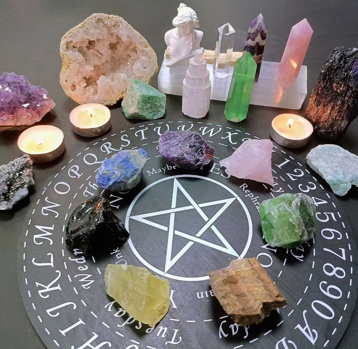 LAIDANLA Rosenquarz 2 Zoll natürliche raue Steine, große Rohkristalle, Bulk-Heilsteine für Reiki-Heilung, Wasserfallsteine, Drahtwicklung, Dekoration, Cabochon-Schleifen, 4 Stück, 0,55 Pfund