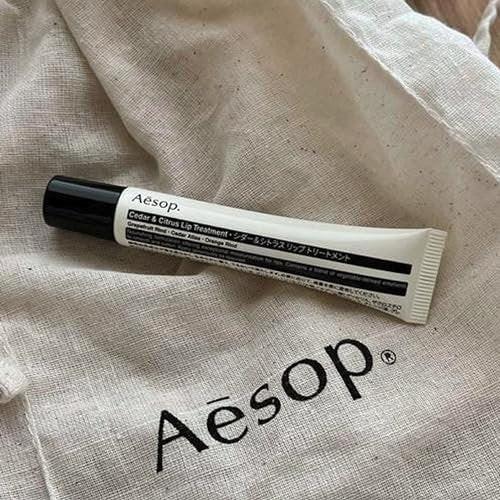 Aesop Cedar & Citrus Lip Balm | Pflegende Lippenpflege für trockene, rissige Lippen | Geschmeidige Öl-Gel-Formel | 9 ml