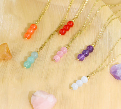 SmileBelle Jade Kette für Damen, Zarte Kristallkette mit Jadeperlen, Grüne Halskette mit Kristall-Anhänger als Geschenk zum Jahrestag oder Geburtstag für Mädchen
