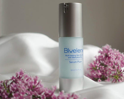 Bluelene Serum Plus+ – Methylene Blue, Hyaluronsäure, NextGen Vitamin C & Aloe Vera – Beruhigendes Gesichtsserum für empfindliche Haut, 30 ml