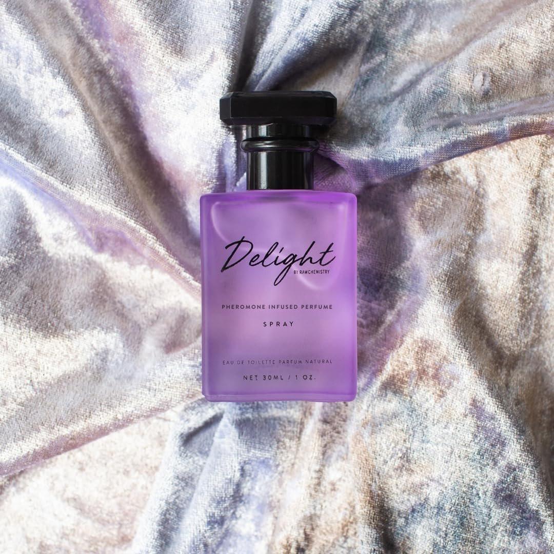 RawChemistry Delight Pheromone Infused Perfume für Frauen – Eau de Parfum mit Pheromonen, 30 ml