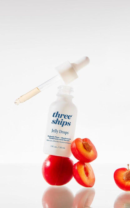 Three Ships Jelly Drops Kakadu Plum + Mushroom Hyaluronic Acid Serum | Feuchtigkeitsspendend, regenerierend, polsternd | 30 ml