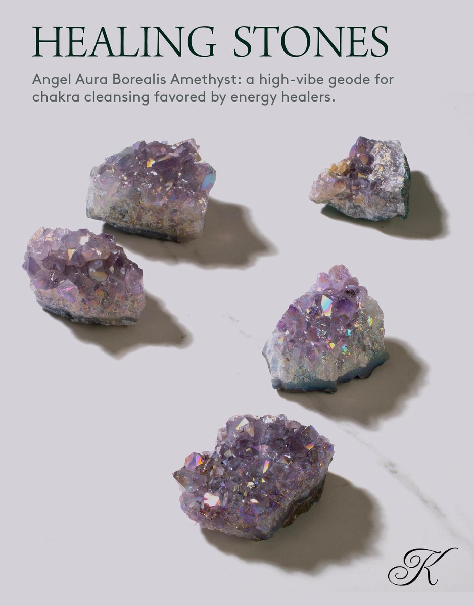 KALIFANO Angel Aura Amethyst Geode – Titan-gebundener Amethyst mit hoher Energie für Reiki, Wicca, Kristalldekoration & metaphysische Geschenke – Natürliche Kristalle und Heilsteine (Familienbetrieb)