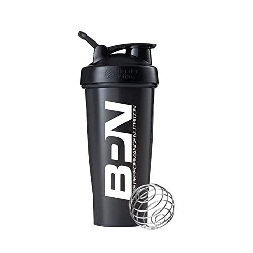 BARE PERFORMANCE NUTRITION Shaker Flasche 28 oz mit Drahtbesen - Schwarz
