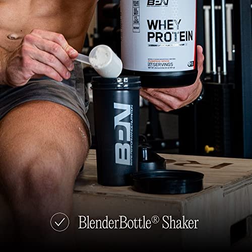 BARE PERFORMANCE NUTRITION Shaker Flasche 28 oz mit Drahtbesen - Schwarz