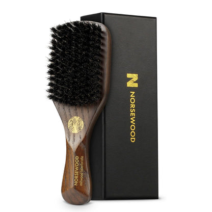 NORSEWOOD Boar Bristle Brush für Glanz und Textur – Stiff Borsten für mittleres Haar/Bärte, inklusive Reinigungsbürste