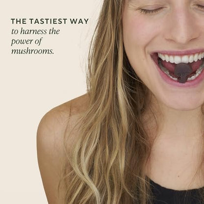 OM MUSHROOM SUPERFOOD Master Blend Pilz-Gummibärchen – Bio-10-Pilzkomplex mit Ashwagandha – Unterstützt Immunsystem, Darmgesundheit & Stressabbau – gemischter Beerengeschmack – 28 Portionen, 56 Stück