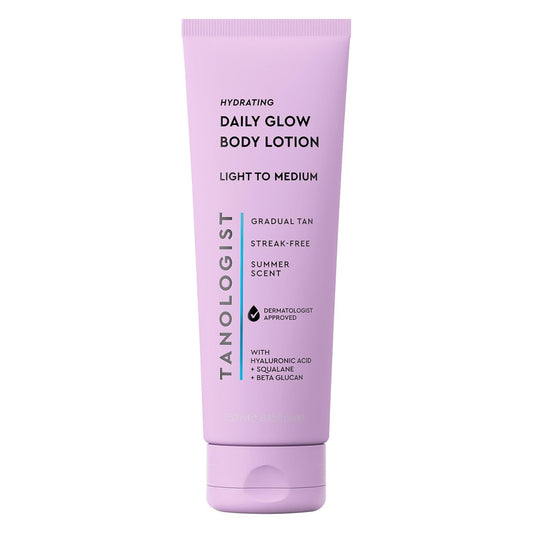 Tanologist Hydrating Daily Glow Body Lotion - Hell/Mittel, aufbaubare & übertragungsfeste Selbstbräunungslotion, Sommerduft, natürlich nicht orange, hält 7 Tage, vegane Clean-Formel, 250 ml