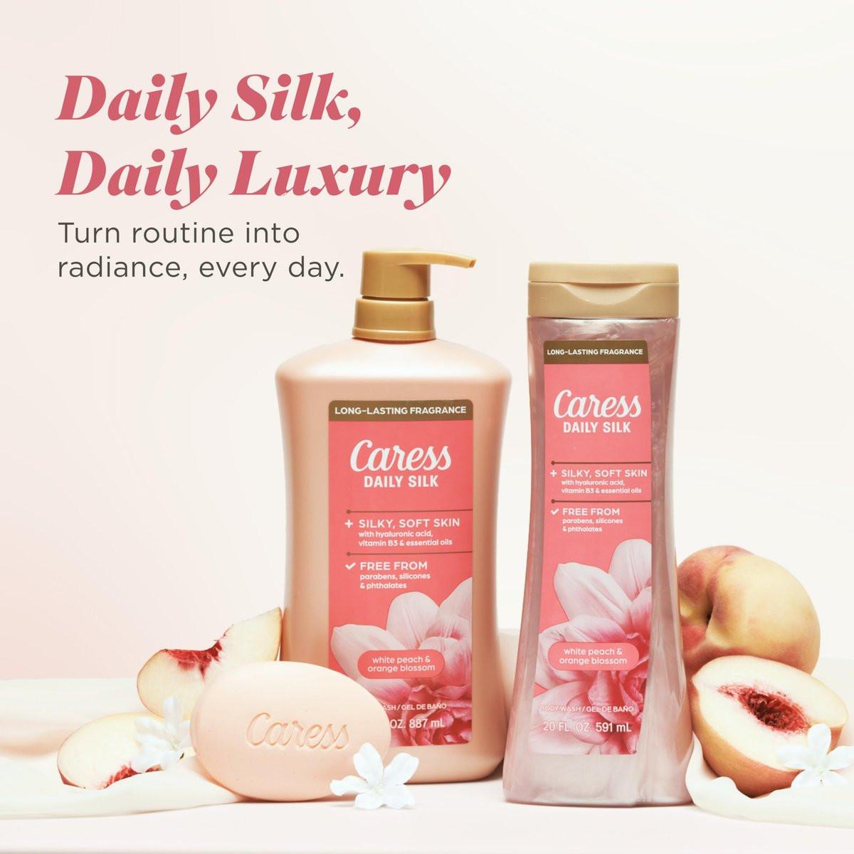Caress Daily Silk White Peach & Orange Blossom Duschgel für Frauen, 20 fl oz, 4er-Pack – Feuchtigkeitsspendend für spürbar seidig weiche Haut