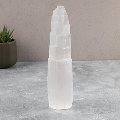 Wish Well Extra Großer Selenit-Turm – 20 cm Selenit-Kristallturm – Aus Marokko abgebaut und handgefertigt – Ideal zum Reinigen und Aufladen von Kristallen und Heilsteinen, Meditation und Wohndekoration