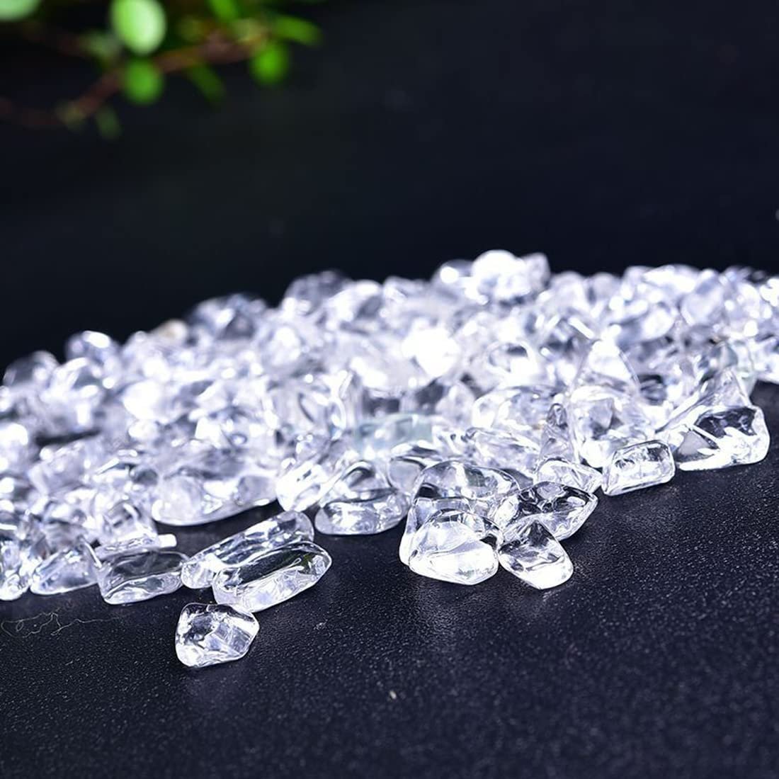 Natürliche Klar-Quarz Tumbled Chips, zerkleinerte Kristallsteine, 7-9 mm polierte Heilsteine für Reiki, Schmuckherstellung und Wohnkultur