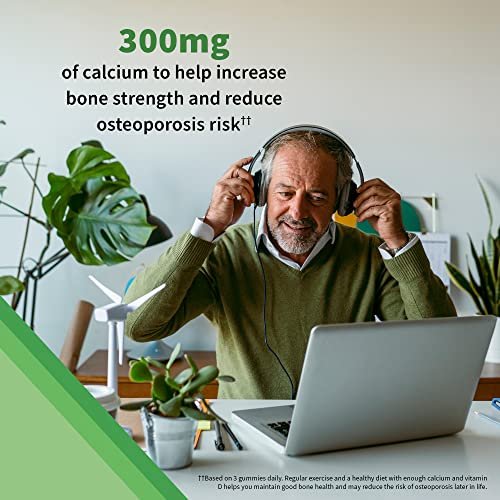 Garden of Life Vitamin Code Calcium Magnesium Gummis mit D3 & K2 – Unterstützt Knochengesundheit & Knochenstärke + Präbiotika & Probiotika für die Verdauung, Nicht-GVO, Glutenfrei, 60 Himbeer-Gummis