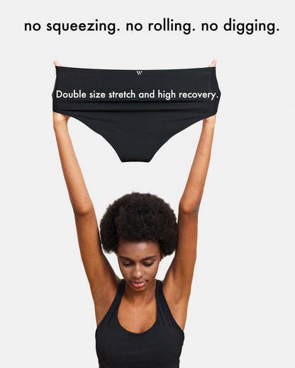 STRAWBERRY WEEKS LEAKPROOF2.0 Nahtlose Bikini-Periode-Unterwäsche für Damen | Periodenslip hält 6 Tampons | Auslaufschutz-Unterwäsche bei leichter Inkontinenz (S/M, Beige)