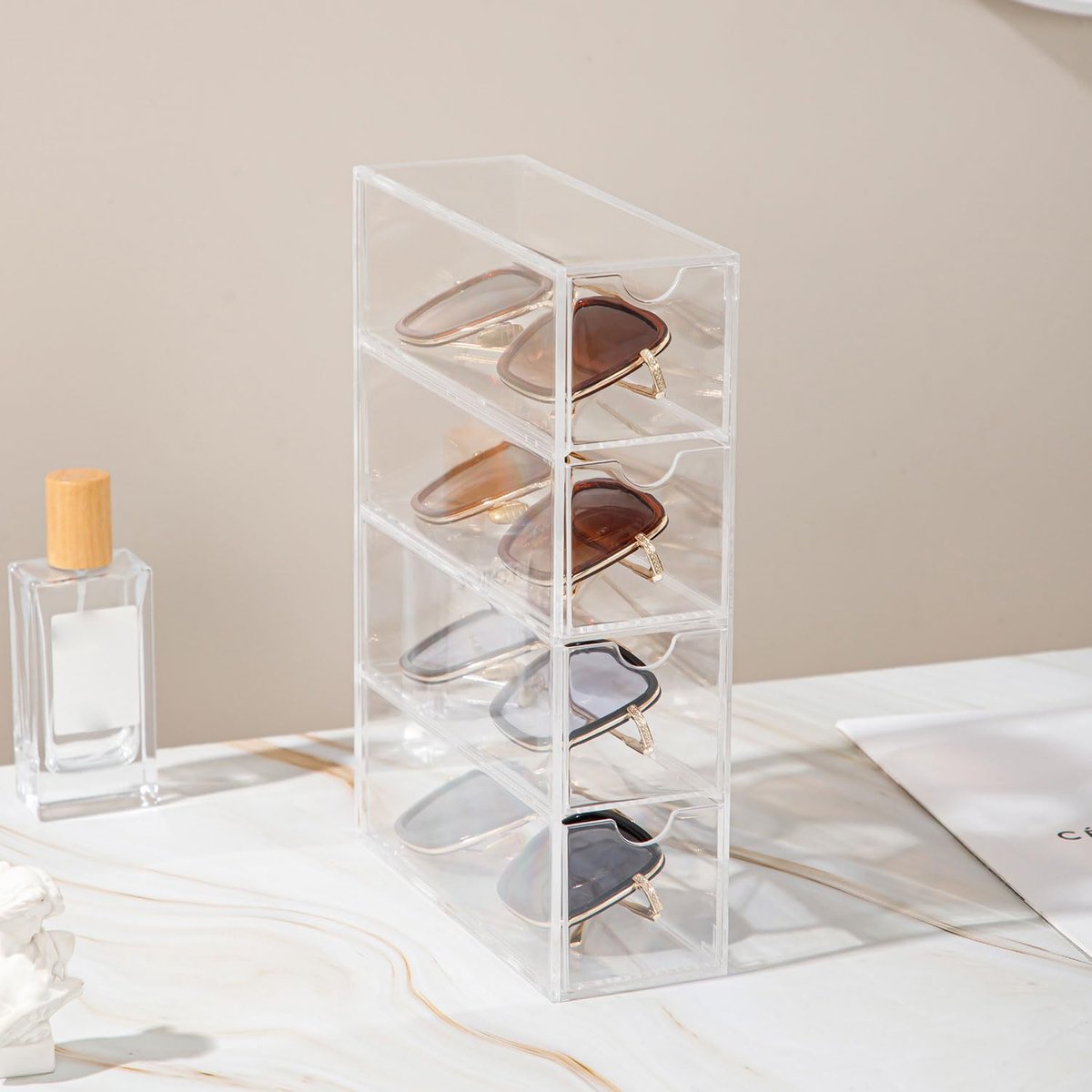 Sonnenbrillen Aufbewahrungsbox, Acryl Brillen Organizer, Make-up Aufbewahrungsschublade, Schmuck Tablett, Starke Belastbarkeit, einfacher Zugang, 4-schichtige transparente Sichtbrillenbox für Zuhause und Büro