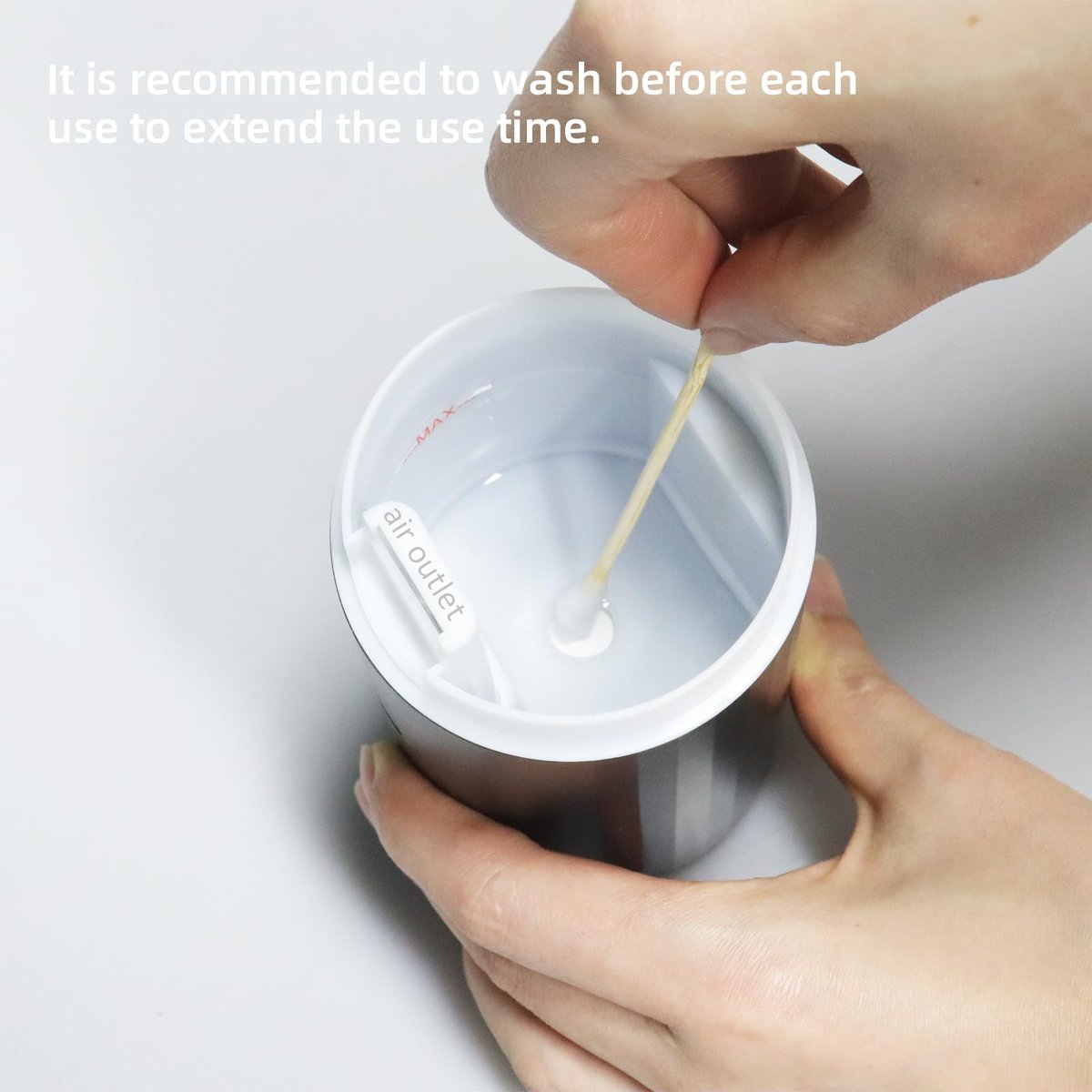 SEEDSEEL Auto-Aromatherapie Diffuser für ätherische Öle – Mini USB Luftbefeuchter mit 7-farbigem LED-Licht für Auto, Zuhause, Büro und Schlafzimmer