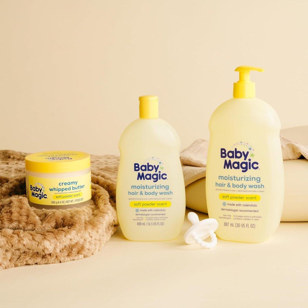 Baby Magic Feuchtigkeitsspendendes Haar- & Körperwaschgel Calendula & Kokosnuss, speziell für die empfindliche Babyhaut, Soft Powder Duft, Tränenfrei, Hypoallergen, Dermatologen empfohlen, 30 Fl Oz