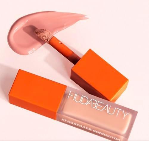 HUDA BEAUTY #FAUXFILTER Under Eye Color Corrector – Pfirsichfarbener Farbkorrektor für helle bis mittlere Hauttöne mit Vitamin C und Niacinamid