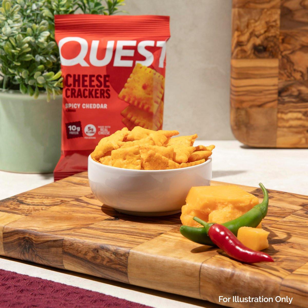 Quest Nutrition Käsecracker, Würziger Cheddar, 10g Protein, Low Carb, Hergestellt mit echtem Käse, Proteinsnack, 4er-Pack