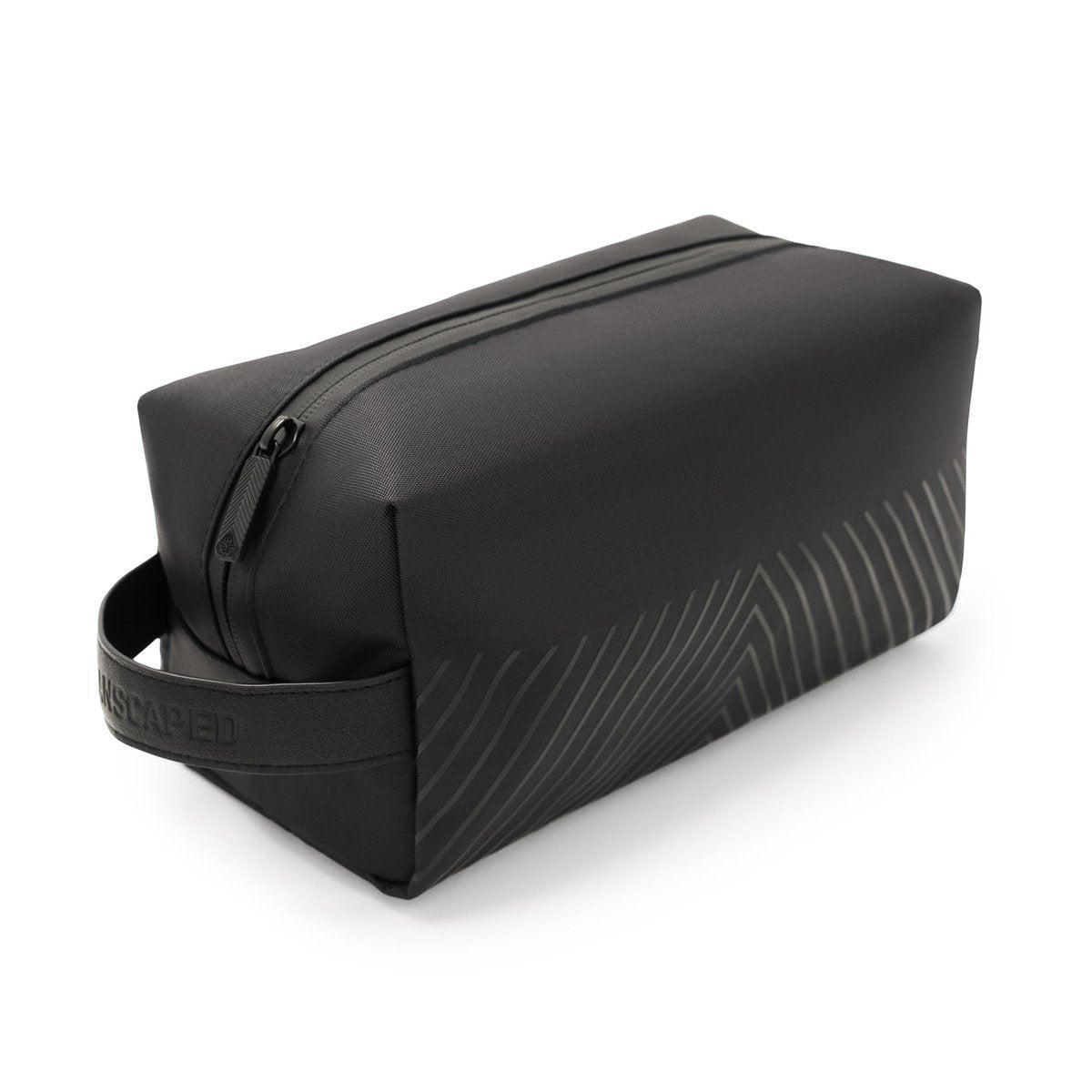 MANSCAPED® The Shed 2.0 Kulturtasche – Premium Herren-Reisetasche, stilvolle Organisation & wasserabweisend für Pflegeutensilien