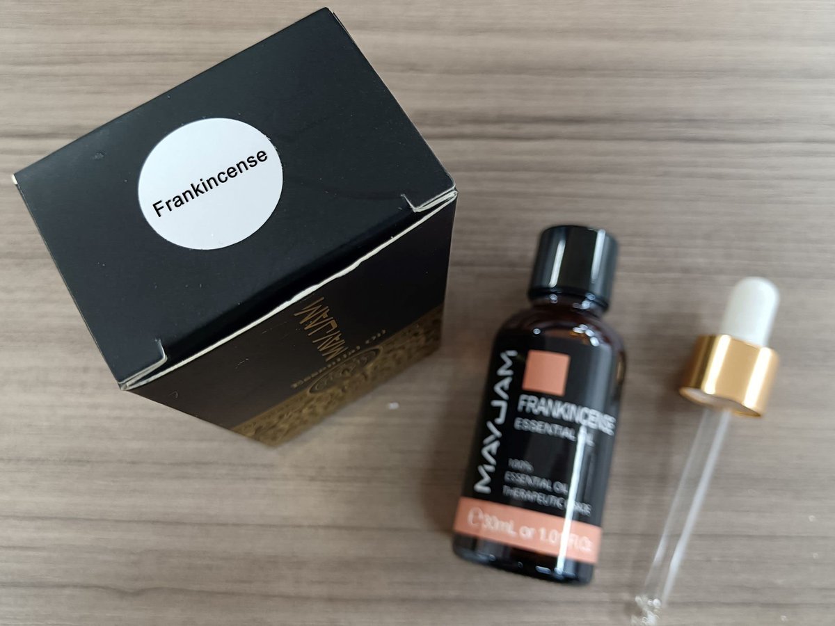 Weihrauch Ätherisches Öl 30 ml / 1,01 fl.oz – MAYJAM Reines Aromatherapieöl für Massage, Diffuser, Seifenherstellung, langanhaltender Duft