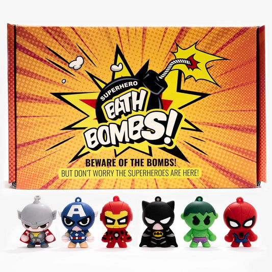 COSMETICS STORIES Superhelden Badebomben für Kinder mit Überraschung im Inneren - Organisch, Sanft und Sauberer Badespaß - Lebendige Farben und Tolle Düfte - Tolles Geschenk für Superhelden-Fans