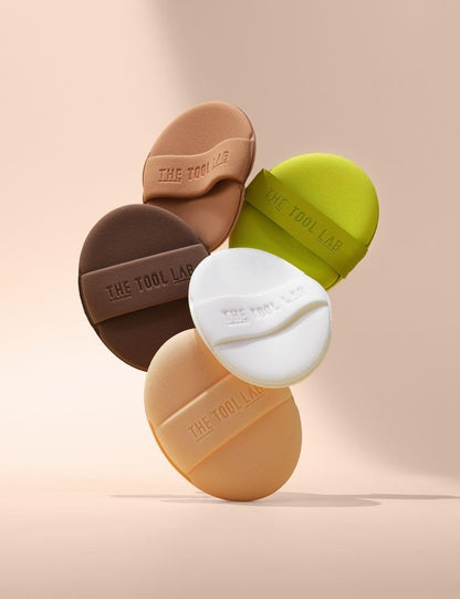 THE TOOL LAB Langanhaltender Tension Puff (Glow-Typ, Oval) - Koreanischer Olive Young Make-up Schwamm für flüssige Foundation, Cushion, Contouring & Rouge - 100% reines Rubycell für feuchtigkeitsspendenden Auftrag - 6,6 cm