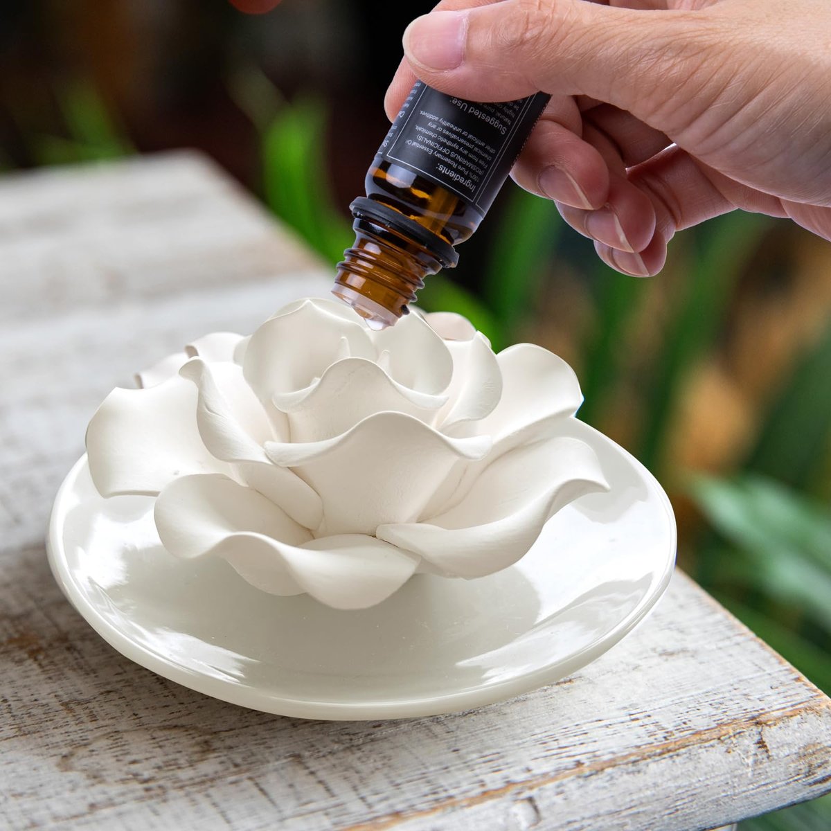 Passiver Diffuser für ätherische Öle – Keramik Diffuser ohne Strom, dekorativer Mini-Raumdiffuser für Schreibtisch, Bad (Impatiens)