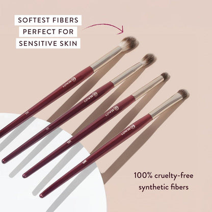 BK BEAUTY CORE LINE EXTENSION EYE SET (4-teilig) – Professionelle Lidschattenpinsel für präzises Auftragen und Verblenden
