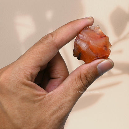 Amazing Gemstone Karneol Rohkristalle und Heilsteine, Natursteine zum Trommeln - DIY Rohsteine und Kristalle (1 Stück)