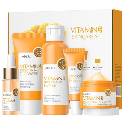 Vitamin C Hautpflegeset – Feuchtigkeitsspendende Gesichtspflege mit Reiniger, Serum, Creme, Augencreme & Toner für hydratisierte Haut & Anti-Aging