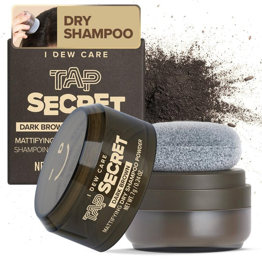 I DEW CARE Biotin Clarifying Dry Shampoo - Tap Secret Dark Brown | Stärkend & Volumenverleihend, Puderform, Nachfüllbar, Reisegröße, Aerosolfrei, für Brünette, Koreanischer Ginseng, Geschenk für Teenager-Mädchen, 6,8 g