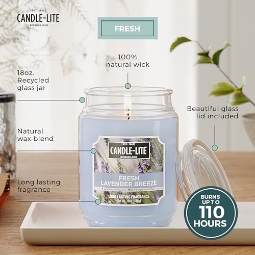 Candle-lite Duftkerze Fresh Lavender Breeze, 18 oz – 110 Stunden Brenndauer, Aromatherapie-Kerze aus den USA